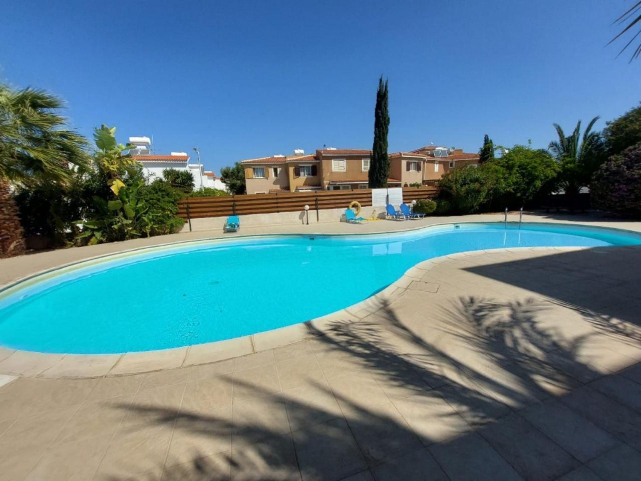 Joanne'S Cosy 1 Bdrm Apt Pafos Exterior foto