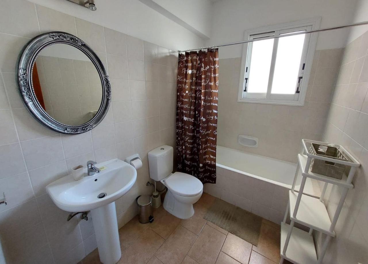 Joanne'S Cosy 1 Bdrm Apt Pafos Exterior foto